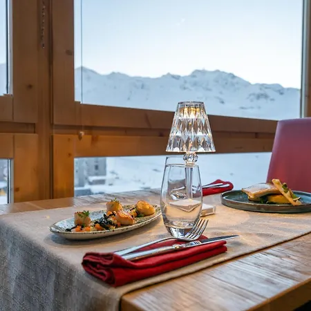 3 Vallees Отель Валь-Торанс