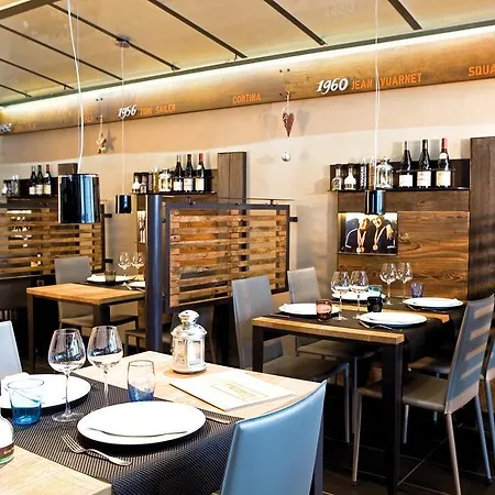 Hotel 3 Vallees