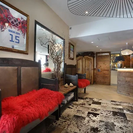 3 Vallees Отель Валь-Торанс